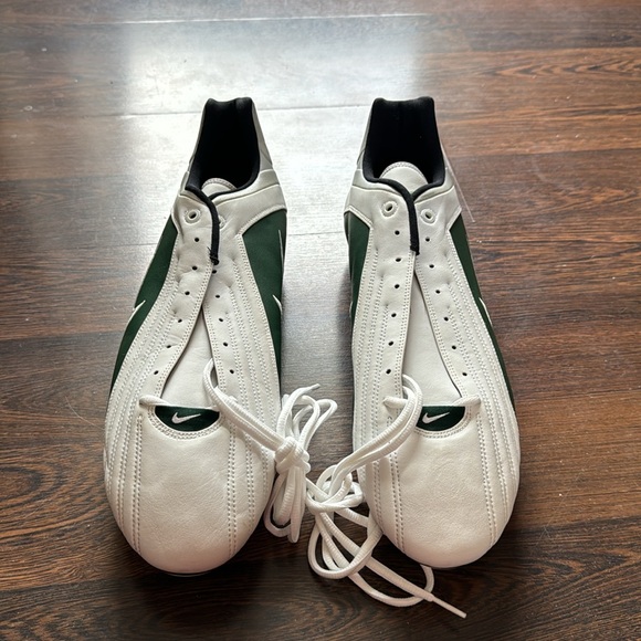 Nike Football Low Tops Men Cleats Donald Driver White & Green 16 main image 5